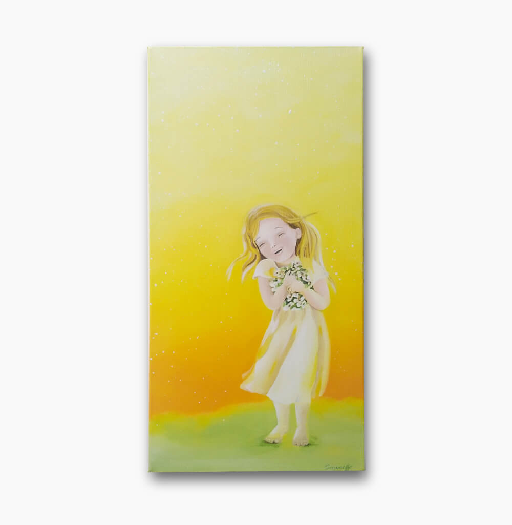 bambina sfondo giallo